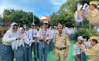 Prestasi Gemilang Siswa SMA Negeri 2 Pemalang Juara Lomba Esai IUF Nasional dan Kompetisi Nasional NASPO dan I2ASPO