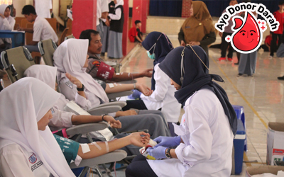 PMR SMAN 2 Pemalang dan PMI Hadirkan Donor Darah: Setetes Darah, Sejuta Harapan